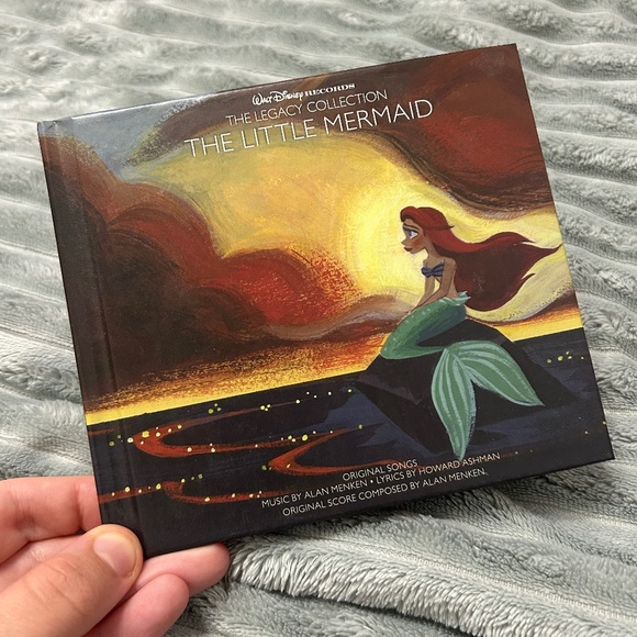 Walt Disney Records: The Legacy Collection Little Mermaid - Picture 1 of 9